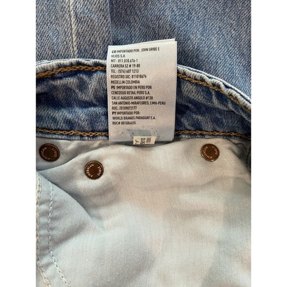 American Eagle Skater Jean With Holes distressed  woman’s size 2 - Picture 11 of 11